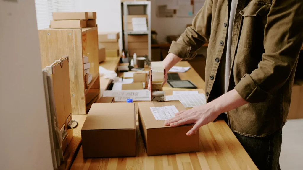 Outsourcing Order Fulfillment for Retail_ When and How to Scale Your Business Image 2