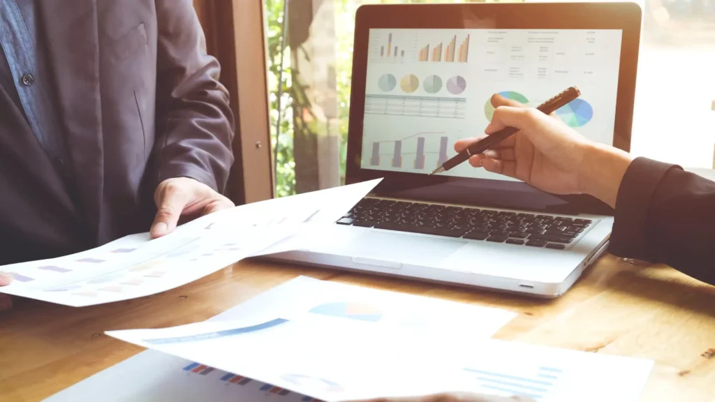 Outsourced Retail Loyalty Support_ How to Handle Rewards Programs Better image 2